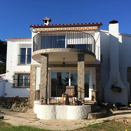 Tranquil House Perfect For Vacations Holiday home *